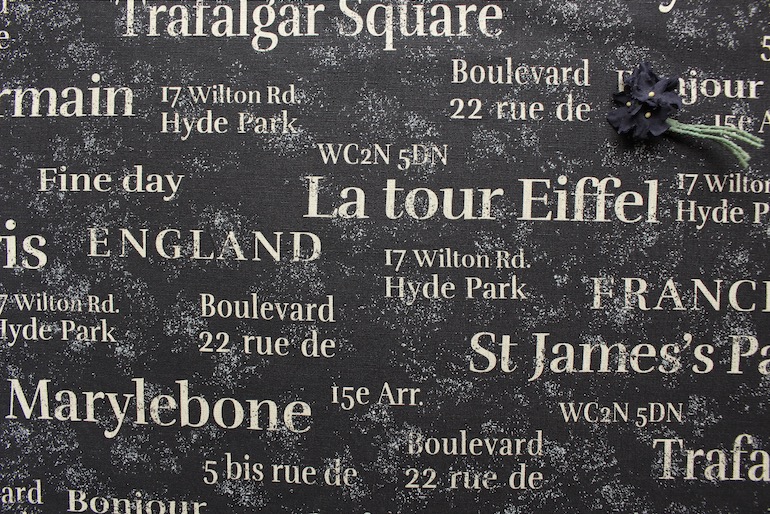 Jca綿麻ダブル巾英字柄ジェイムスパーク 黒